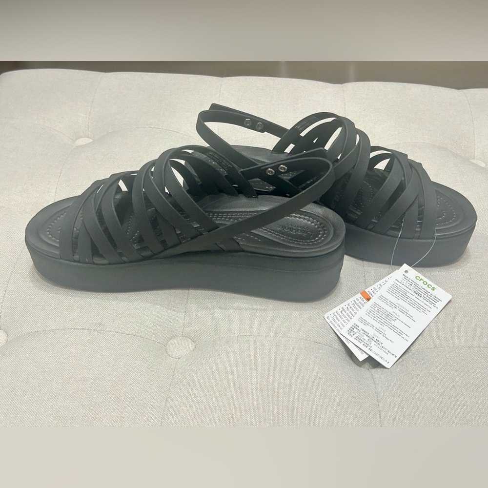 Crocs wedge sandal women’s size 9. Brand new